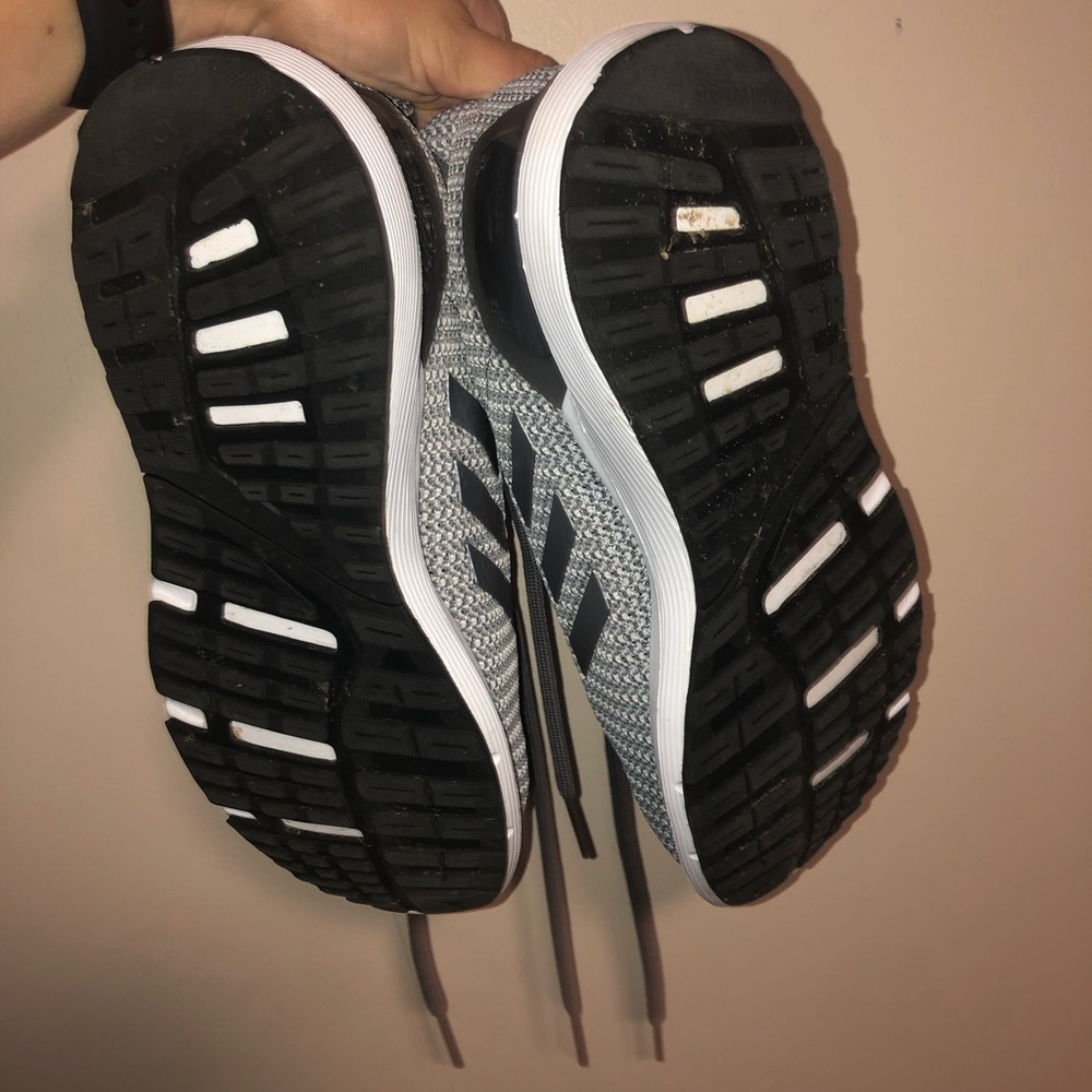 Adidas cloudfoam running shoes - Picture 3 of 3
